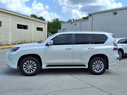 Used 2021 Lexus GX 460 Premium image 2