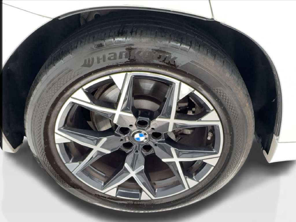 Used 2025 BMW X3 xDrive30i AWD/4WD image 16