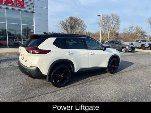 Certified 2023 Nissan Rogue SV w/ SV Premium B Package AWD/4WD image 16