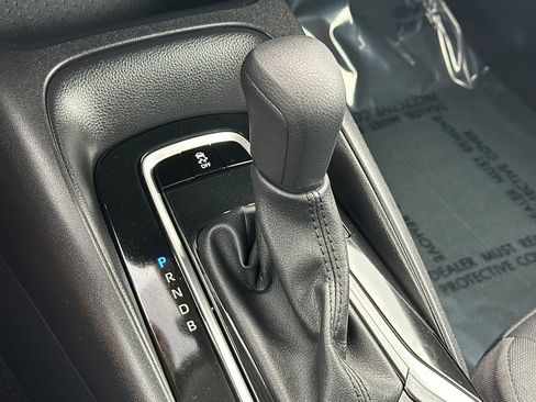 Certified 2025 Toyota Corolla LE image 21