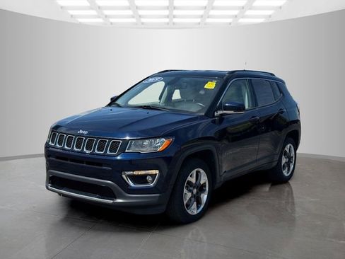 Used 2019 Jeep Compass Limited AWD/4WD image 3