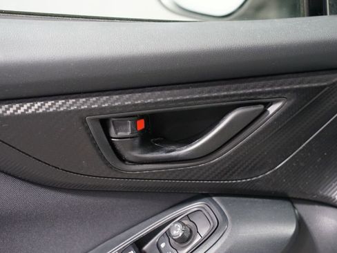 Used 2019 Subaru Crosstrek 2.0i Premium w/ Eyesight System image 30