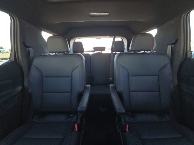 Used 2026 Chevrolet Traverse Z71 w/ Enhanced Driving Package AWD/4WD image 19