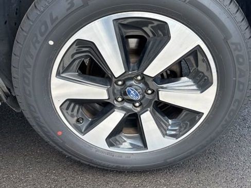 Used 2018 Subaru Forester 2.5i w/ Alloy Wheel Package image 6