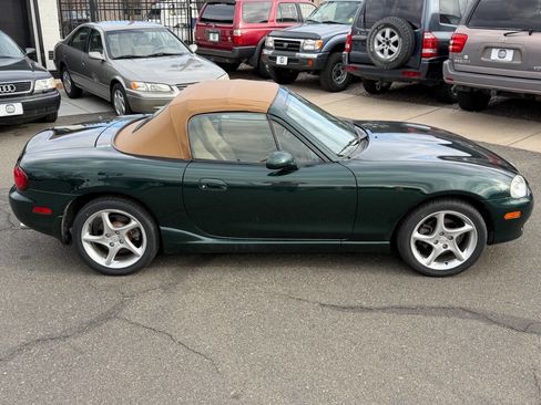 Used 2001 MAZDA MX-5 Miata LS image 35