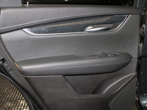 Certified 2022 Cadillac XT5 Premium Luxury image 26