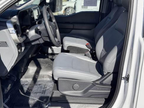 Used 2024 Ford F450 XL image 13