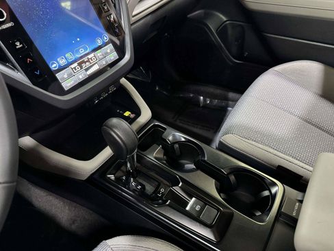 Used 2026 Subaru Forester Premium AWD/4WD image 54