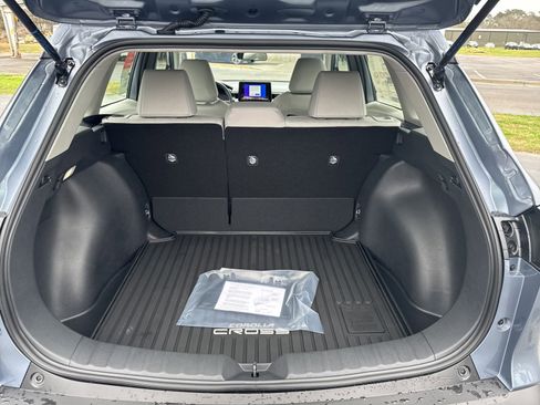 New 2025 Toyota Corolla Cross L image 35