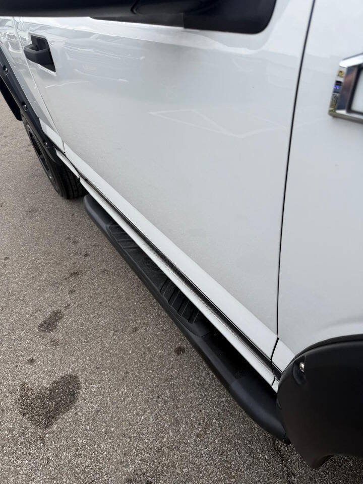 Used 2017 Ford F150 XL w/ Equipment Group 101A Mid AWD/4WD image 54