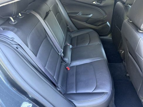 Used 2017 Chevrolet Cruze Premier w/ Enhanced Convenience Package FWD image 30