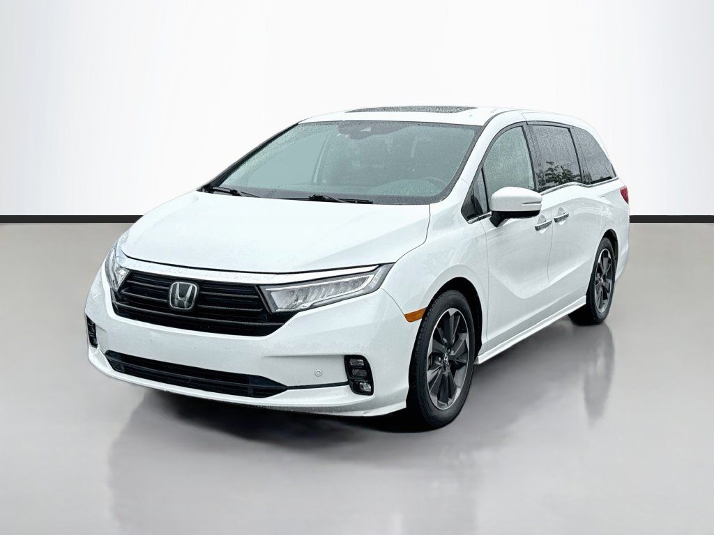 Used 2021 Honda Odyssey Elite image 3