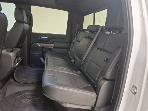 Used 2020 Chevrolet Silverado 2500 High Country image 26