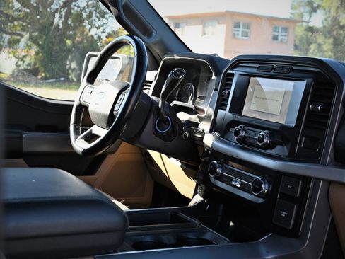 Used 2022 Ford F150 XLT w/ Equipment Group 301A Mid image 12