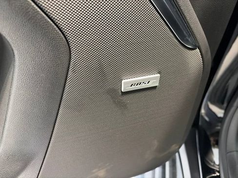 New 2026 Chevrolet Suburban High Country AWD/4WD image 11
