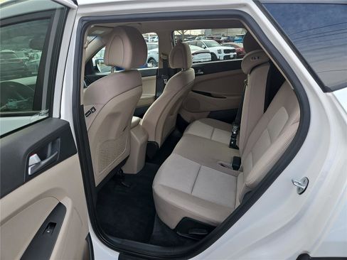 Used 2016 Hyundai Tucson SE w/ Option Group 02 image 25