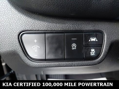 Certified 2023 Kia Seltos S image 18