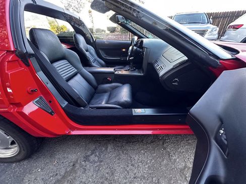 Used 1996 Chevrolet Corvette Coupe image 75