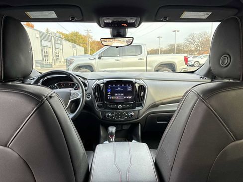 Certified 2023 Chevrolet Traverse RS w/ LPO, Floor Liner Package image 21