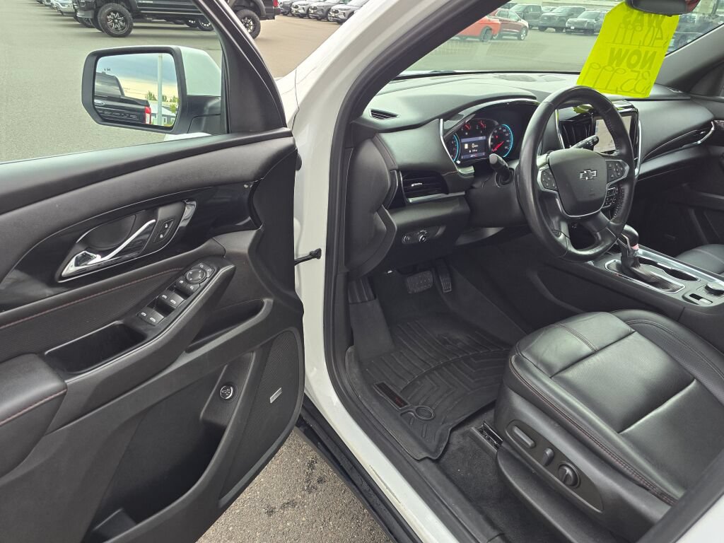 Used 2022 Chevrolet Traverse RS AWD/4WD image 22