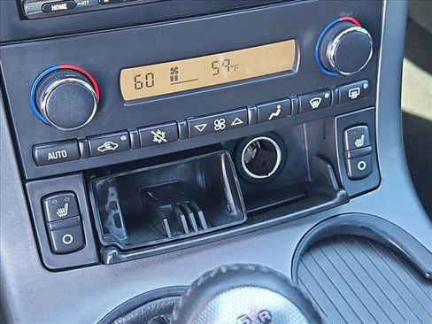 Used 2006 Chevrolet Corvette Convertible w/ Preferred Equipment Group image 21