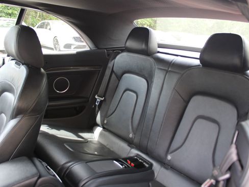 Used 2015 Audi RS 5 Cabriolet AWD/4WD image 20
