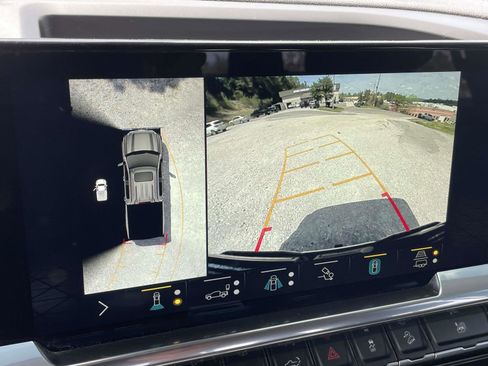 Used 2022 GMC Sierra 1500 SLT w/ SLT Premium Plus Package image 13