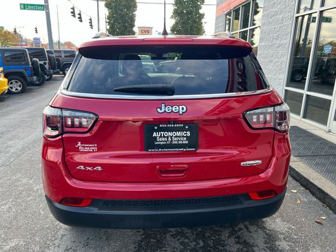 Used 2021 Jeep Compass Latitude w/ Sun and Sound Group image 5