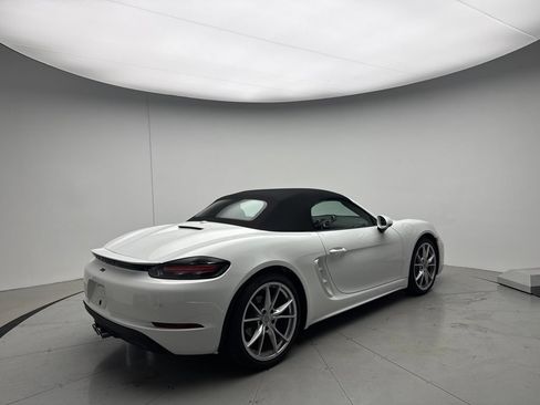 Certified 2025 Porsche 718 Boxster RWD image 11