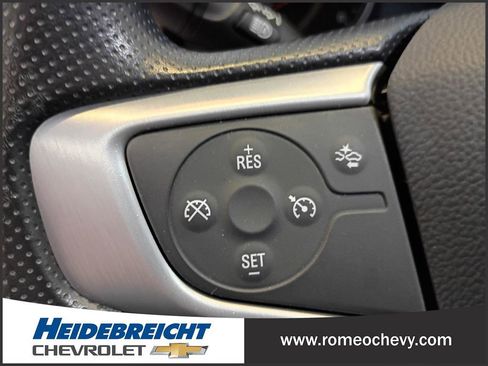 Used 2023 GMC Terrain SLE w/ Driver Convenience Package image 21