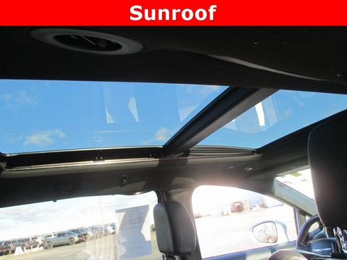 Used 2018 Chrysler Pacifica Touring-L Plus w/ Advanced Safetytec Group image 12