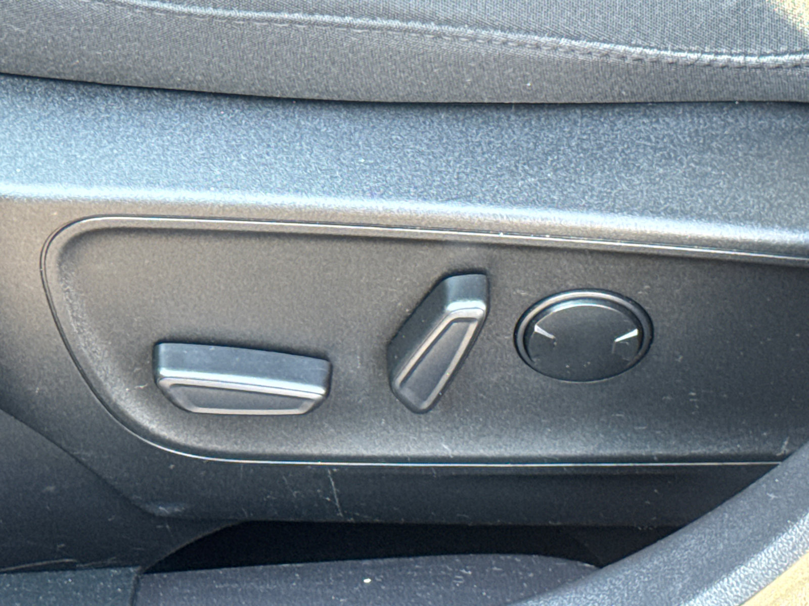 Used 2023 Ford Escape Active FWD image 10
