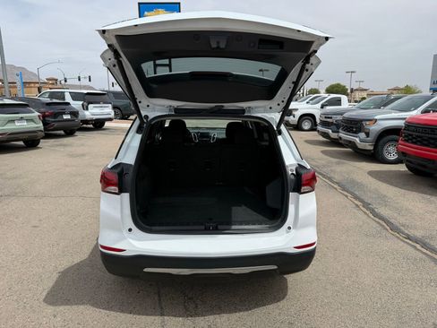 Used 2024 Chevrolet Equinox LT AWD/4WD image 35