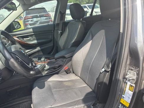 Used 2014 BMW 328i xDrive Sedan AWD/4WD image 9