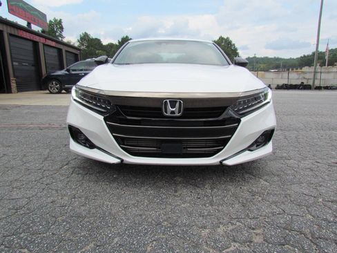 Used 2022 Honda Accord Sport image 8