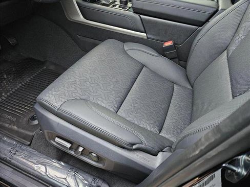 New 2025 Toyota Tundra Limited image 4