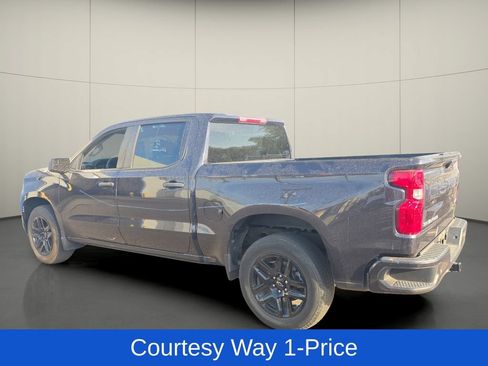 Used 2023 Chevrolet Silverado 1500 Custom RWD image 6