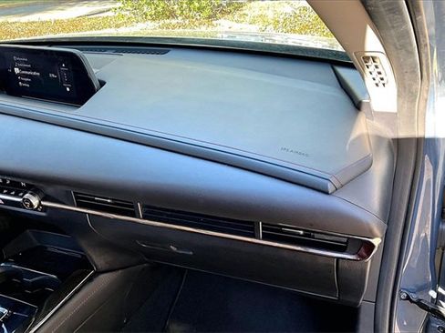 Used 2024 MAZDA CX-30 AWD 2.5 S w/ Preferred Package image 23