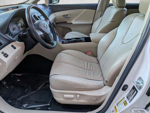 Used 2010 Toyota Venza image 15