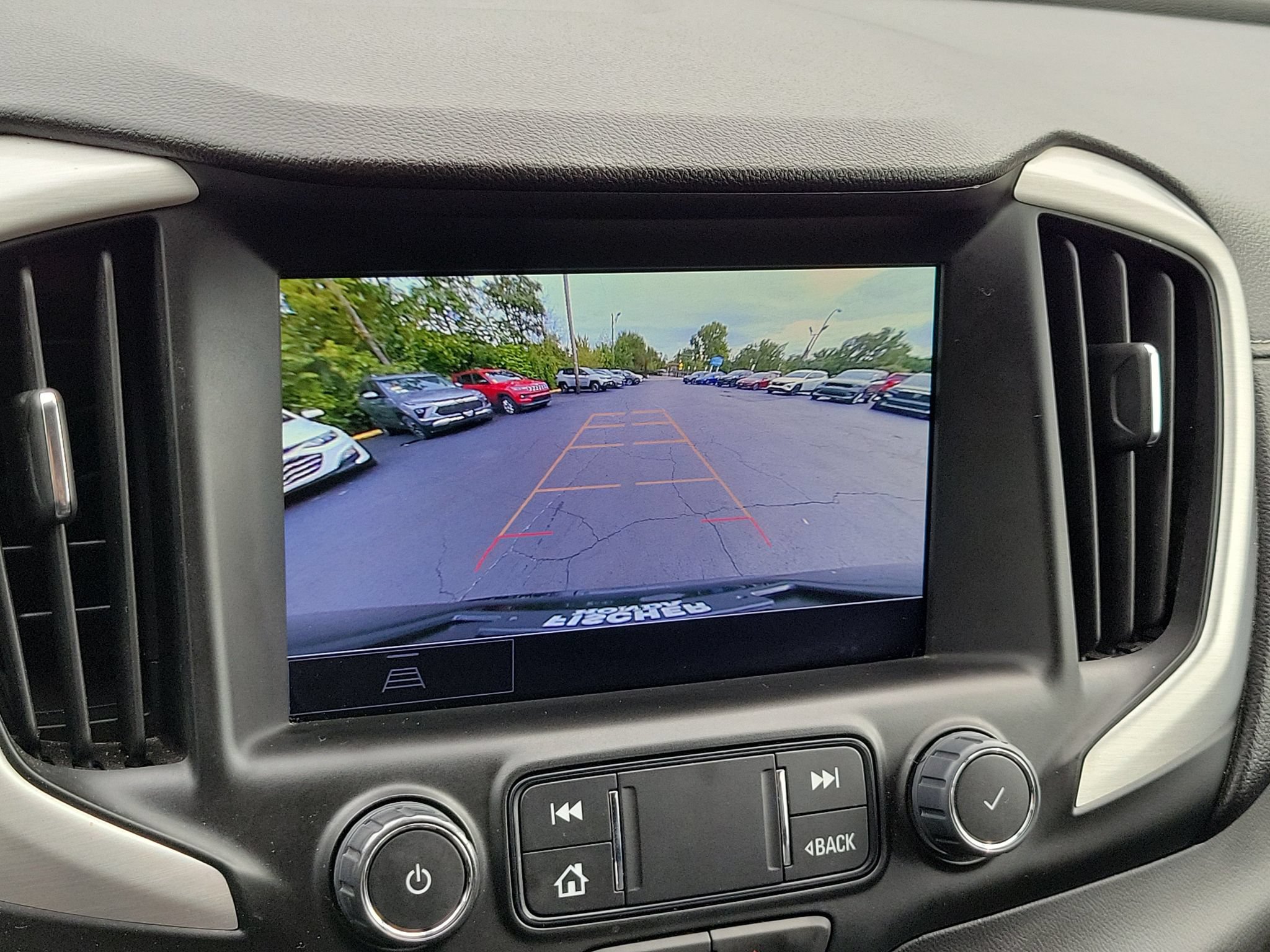 Used 2024 GMC Terrain SLT AWD/4WD image 18
