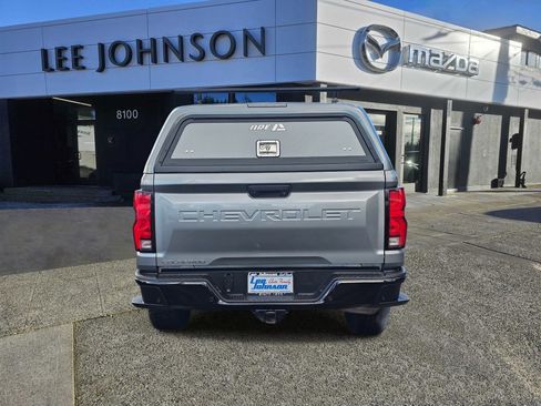 Used 2023 Chevrolet Colorado Z71 w/ Z71 Convenience Package 2 image 4