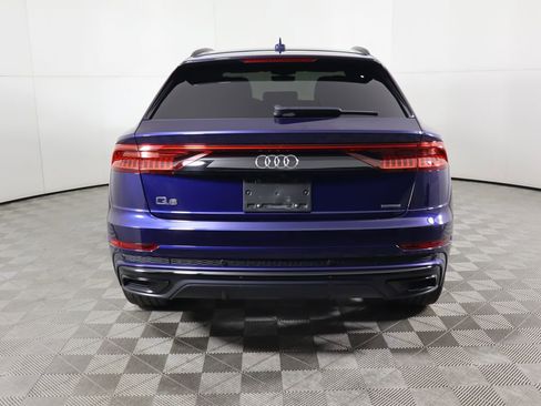 Used 2020 Audi Q8 Premium Plus image 6
