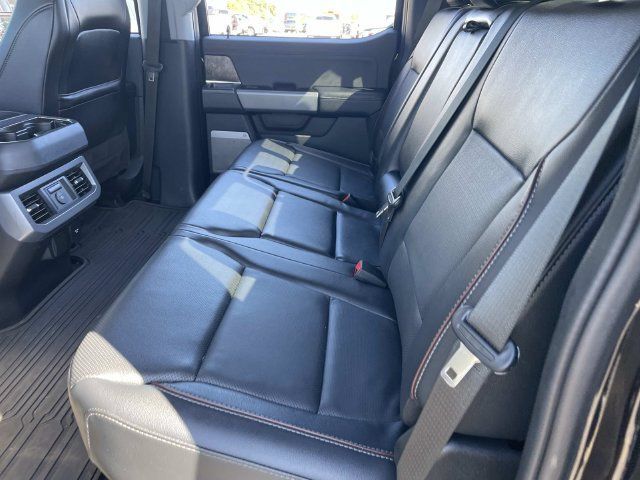 Used 2023 Ford F250 Lariat w/ Sport Appearance Package AWD/4WD image 19