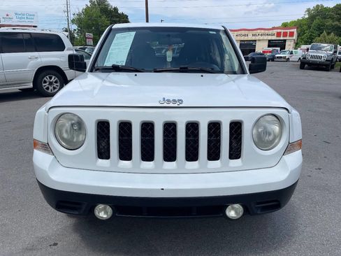 Used 2012 Jeep Patriot Sport image 3