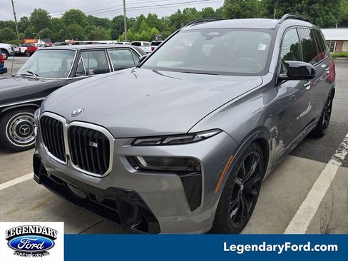 Used 2025 BMW X7 M60i w/ Executive Package AWD/4WD image 1