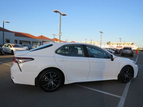 Certified 2023 Toyota Camry SE image 13