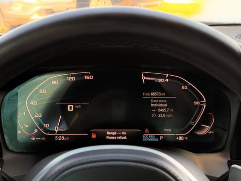 Used 2022 BMW 330i Sedan w/ M Sport Package RWD image 42