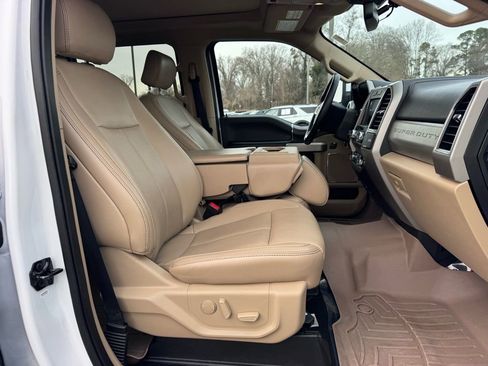 Used 2021 Ford F250 Lariat w/ Lariat Ultimate Package image 25