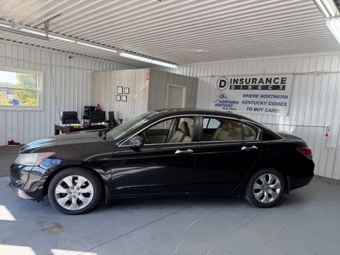 Used 2008 Honda Accord EX-L image 2