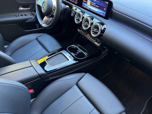 Certified 2025 Mercedes-Benz CLA 250 4MATIC image 15